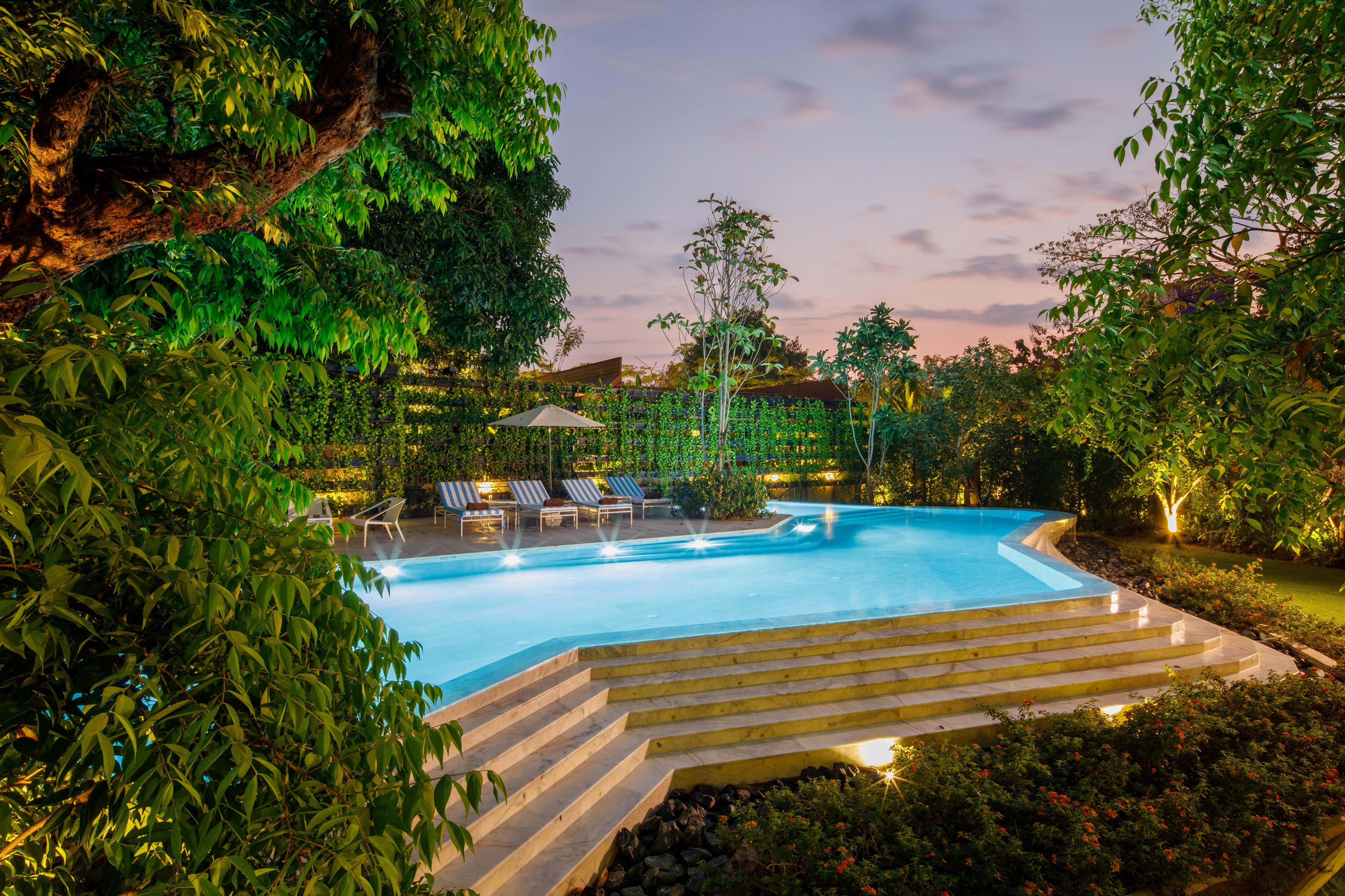 Parc Borough City Resort -Sha Extra Plus Chiang Mai Exterior photo